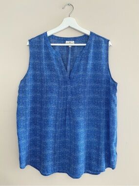 Grand & Greene Blue & White Sleeveless Blouse XL Lightweight V-Neck Summer Top